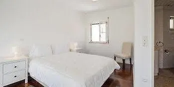 Lisbon Apartments Near River 0*,  البرتغال